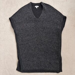 LLBean popover vest tunic sweater size XXS in excellent condition. 100% cashmere